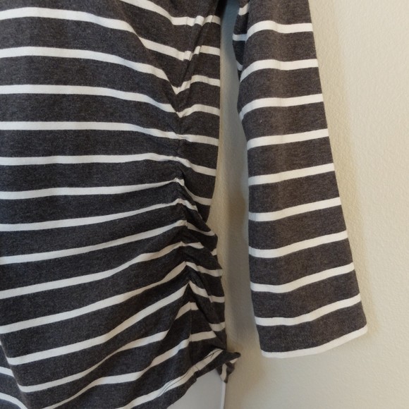 MICHAEL Michael Kors Gray & White Striped 3/4 Sleeves Top Size Medium - Picture 8 of 11